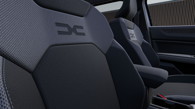 Dacia Duster hybrid 155 Benzin Bronze