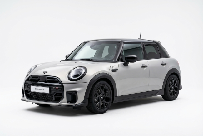 MINI 5-Türer Cooper S Tr Steptronic Benzin Silber