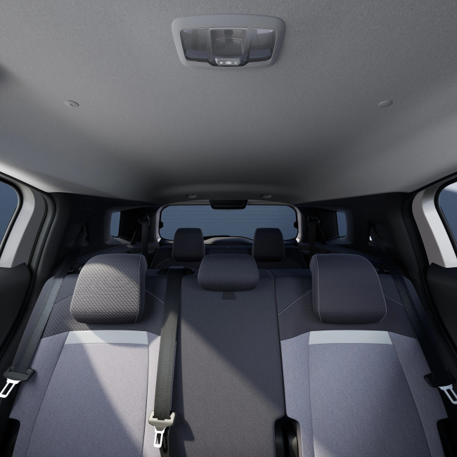 Opel Frontera Hybrid 107kW eDCT Benzin Schwarz