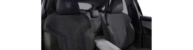 Peugeot 3008 Hybrid 145 e-DSC6 Benzin Schwarz